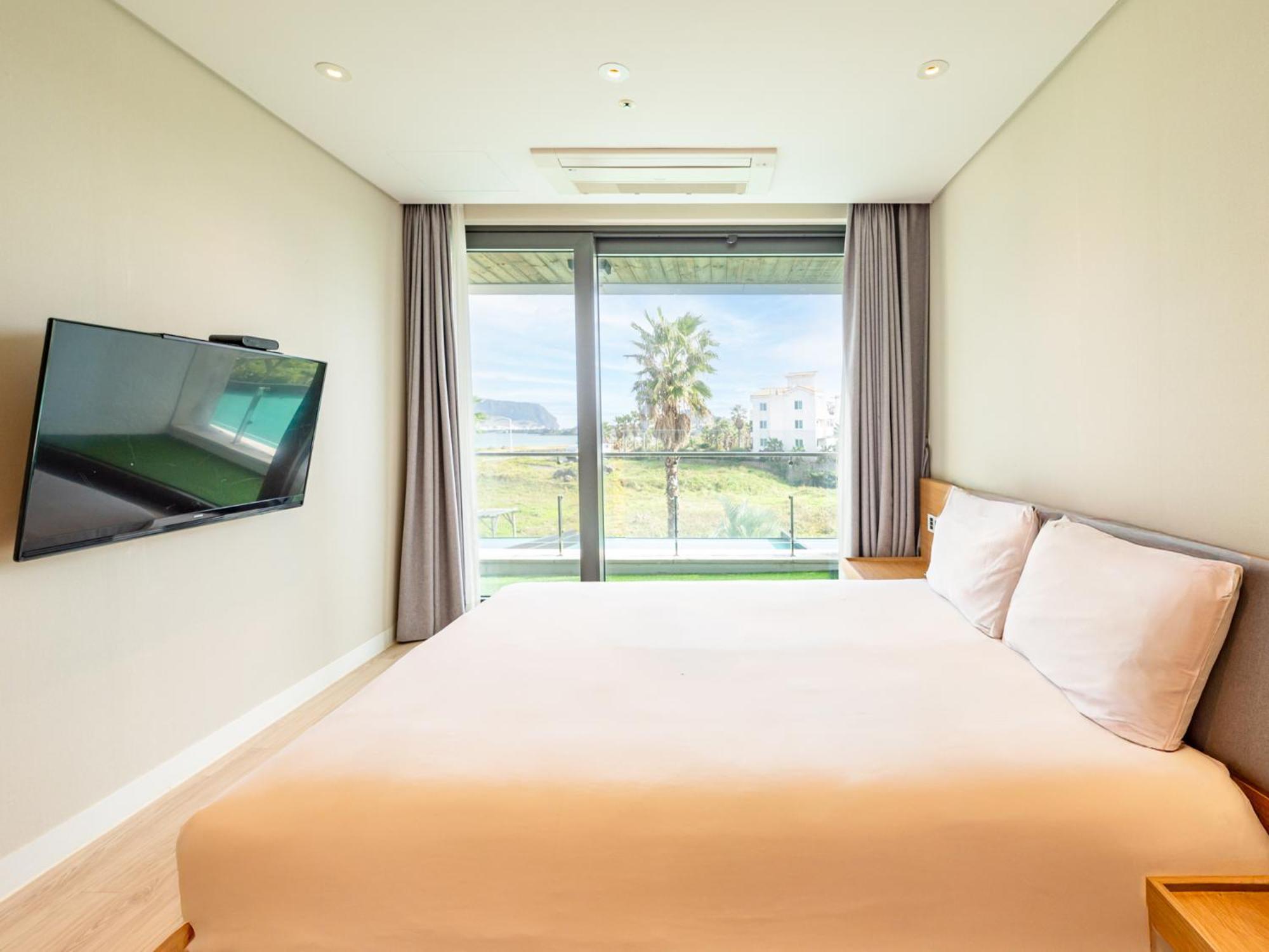 Jeju Attirance Hotel & Poolvilla Seogwipo Bagian luar foto